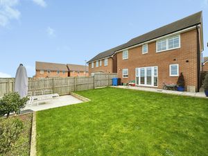 Photo 11- click for photo gallery